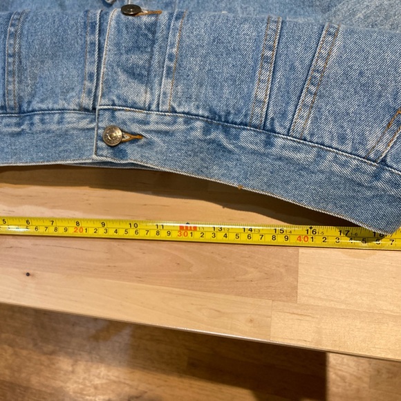 Last day! FINAL PRICE Men’s UNIVERSAL STUDIOS Denim Jacket EUC - Picture 9 of 15